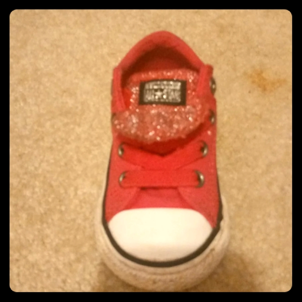 Baby girl toddler converse